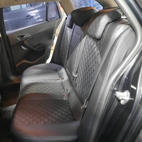 Чехлы Автопилот на Opel Insignia 2008-2017 г.в. Чехлы Автопилот на Opel Insignia 2008-2017 г.в.